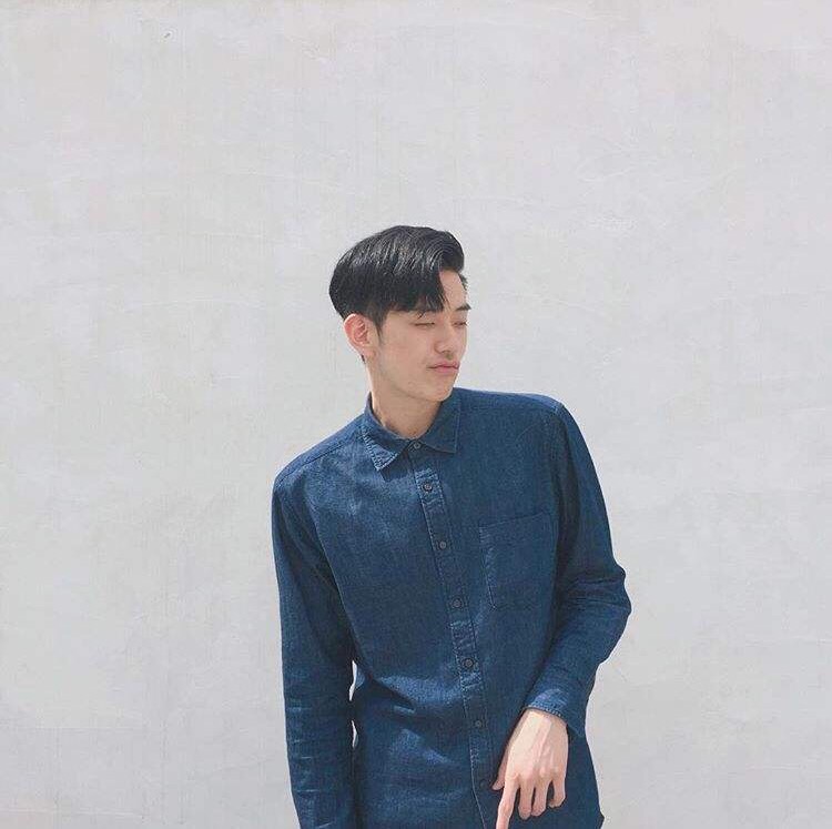 雷发苇玲