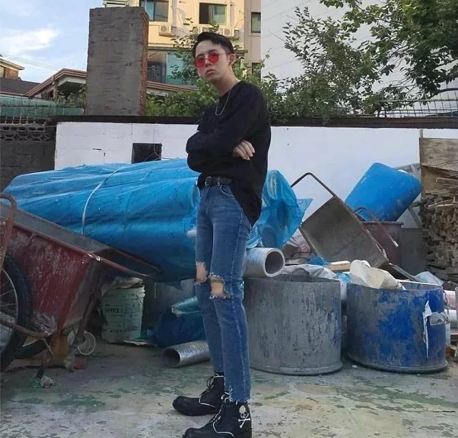 黎亮琦星