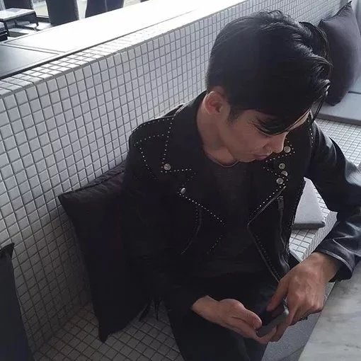 应媛洁薇